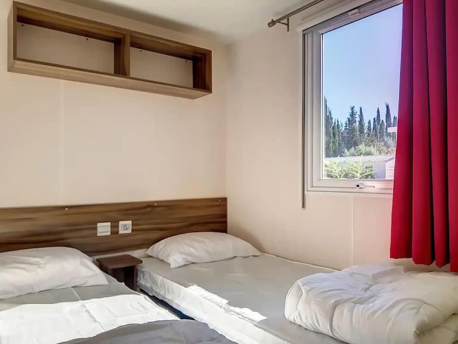 Fréjus Le Moorea Mobilhome Camping Le Montourey 4 Etoiles מראה חיצוני תמונה